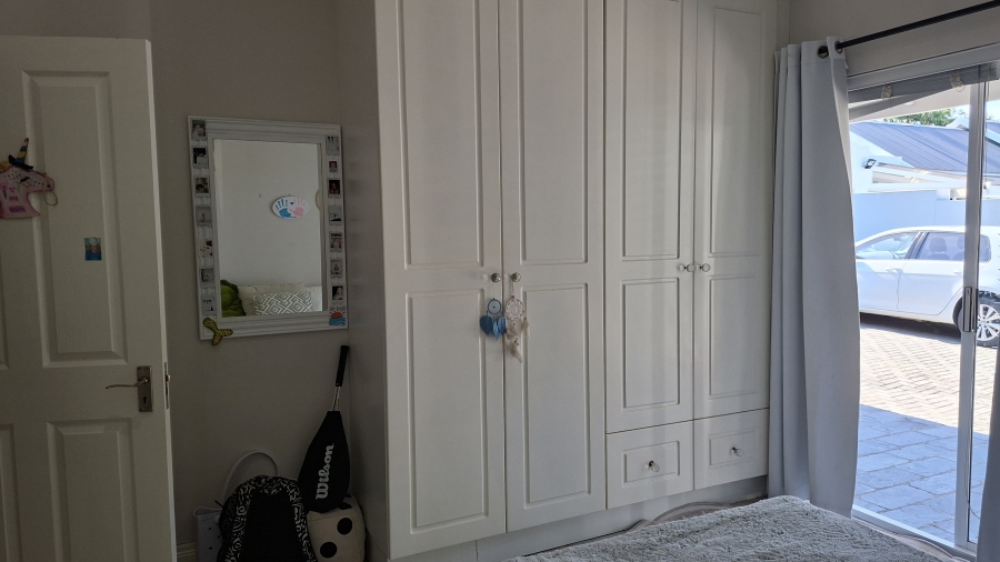 4 Bedroom Property for Sale in Gonubie Eastern Cape